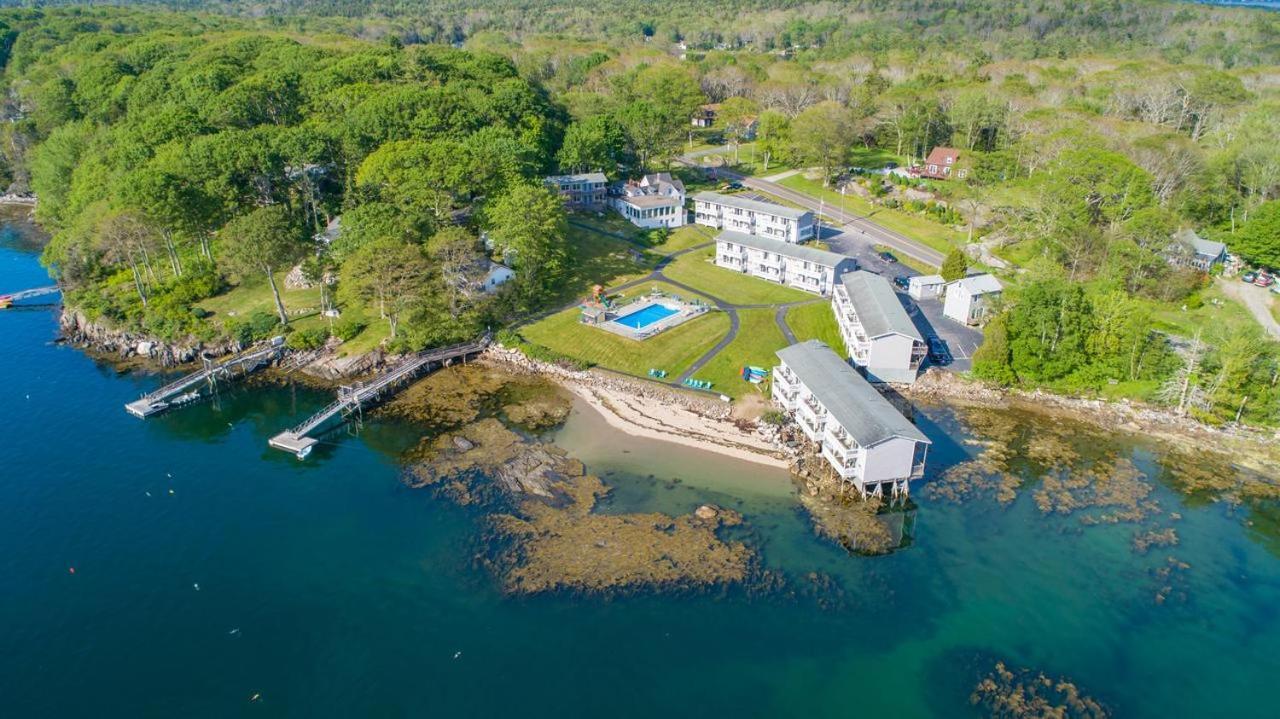 Smuggler'S Cove Inn Boothbay Exterior photo