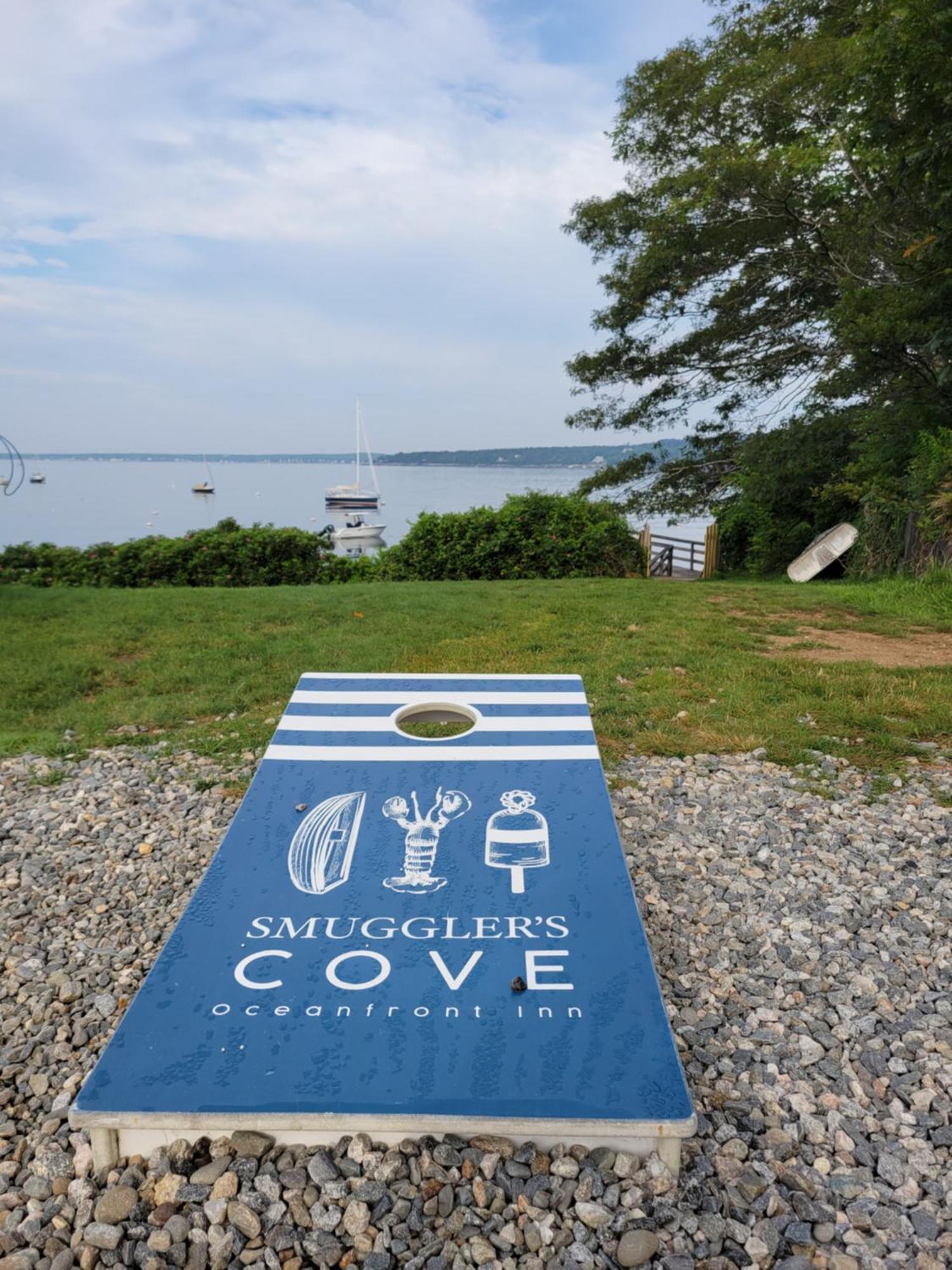Smuggler'S Cove Inn Boothbay Exterior photo